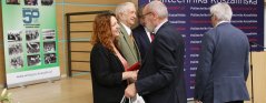 Jubileusz 50-lecia WILŚiG - listopad 2018. Dziekan WILŚiG, dr hab. inż. Wiesława Głodkowska oraz profe. Jan Filipkowski odbierają odznaczenia od Zachodniopomorskiej Okręgowej Izby Inżynierów Budownictwa.